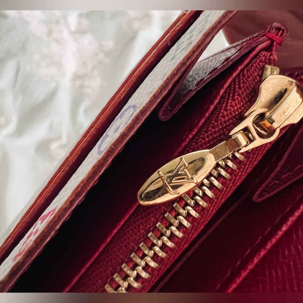 Louis Vuitton Multicolor Monogram Wallet with Gold Chain - Picture 12 of 12